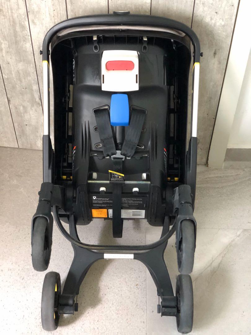 Doona Car Seat Stroller + extra wheels replacement set, Babies & Kids