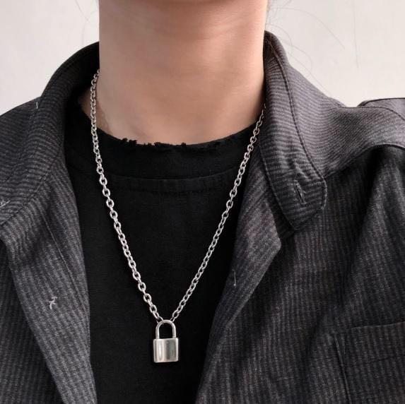 PO e boy lock pendant necklace
