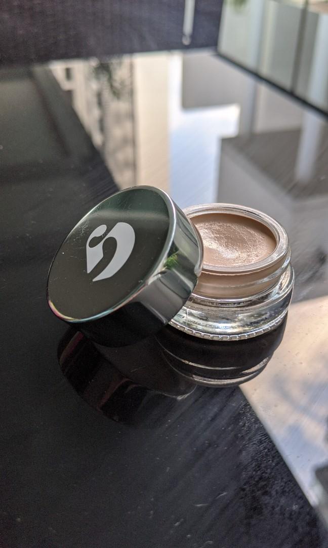 glossier stretch concealer g11