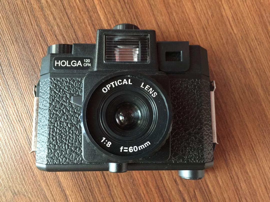 Holga 120 CFN (Category: Cameras) located in San Fernando. Submitted by dadid2020 (Listing ID 269781588, Image 3). Description: Please Read the Description: No low ballers please , you will be ignored . Currently 135mm adaptor ang nakalagay po . Kasama na sa set yung pang 120mm na adaptor. Selling as Set , as it is ! .