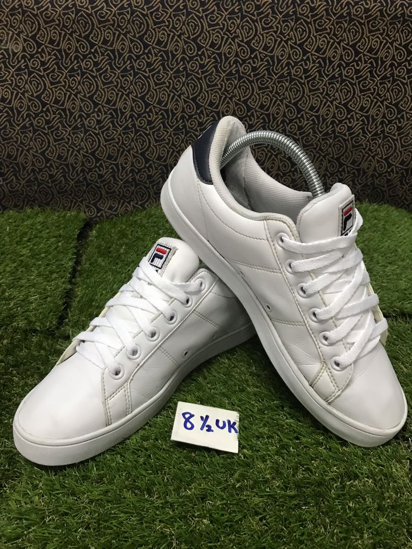 Sneaker discount fila putih