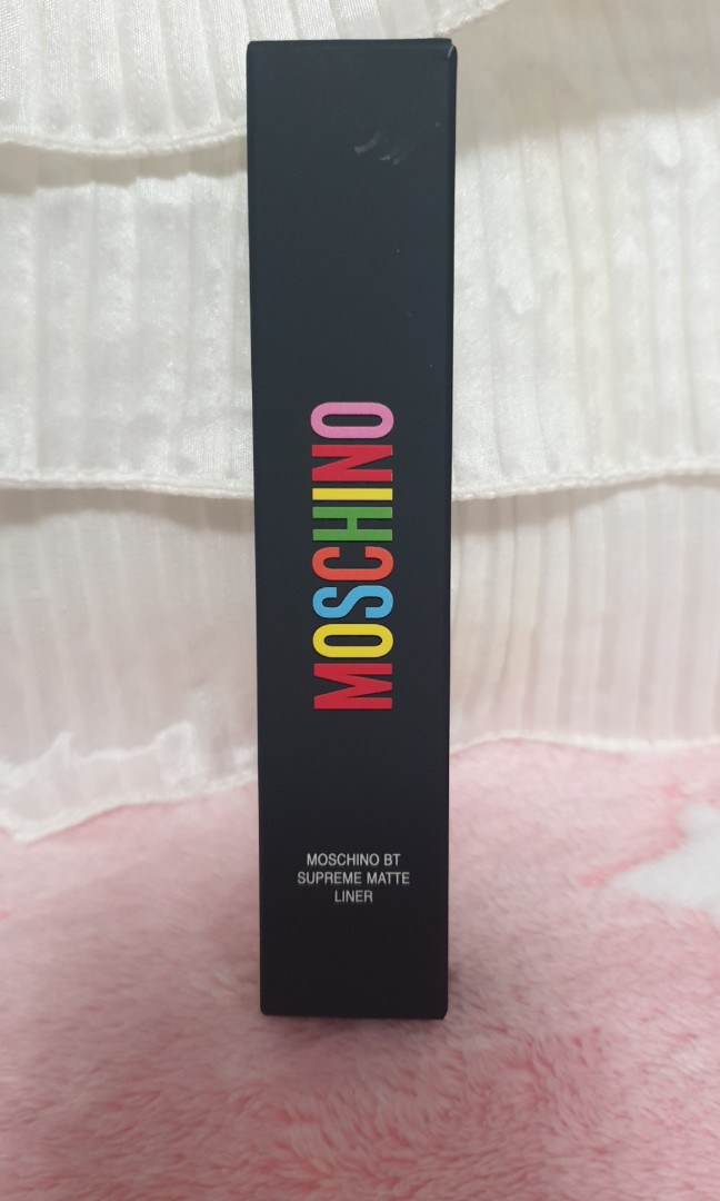 supreme moschino