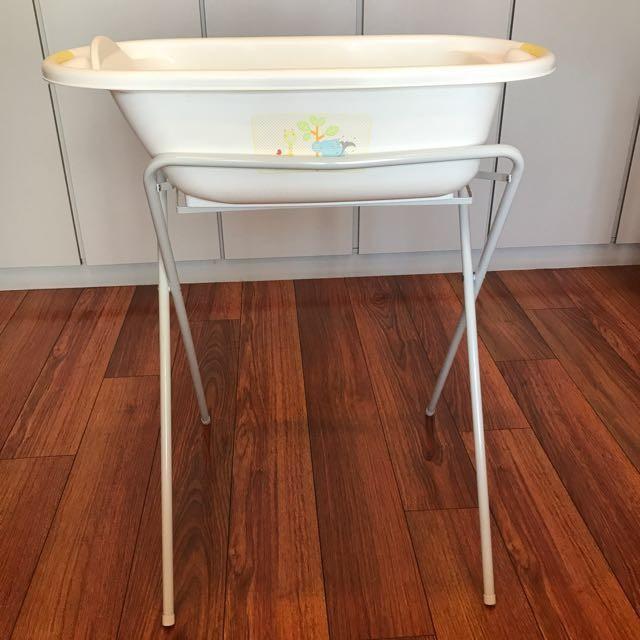 MOTHERCARE BATH STAND