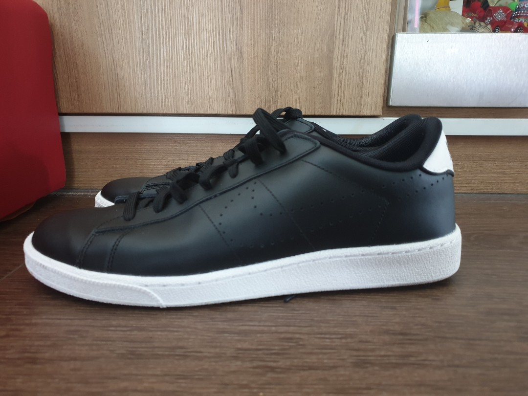 nike black leather shoes