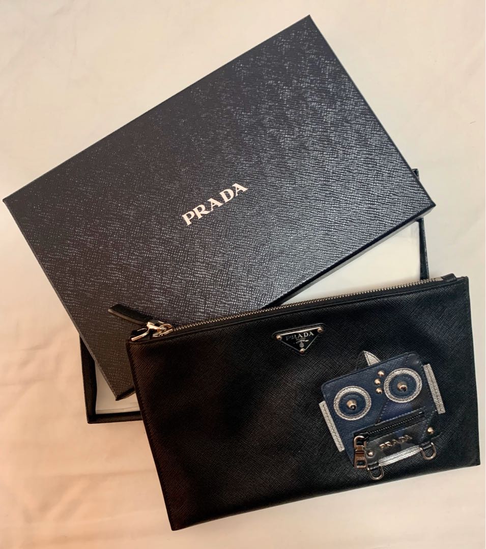 Prada robot clutch clearance