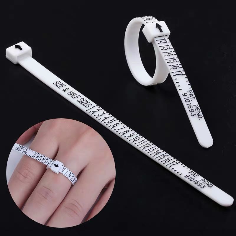 Measuring tape clearance ring