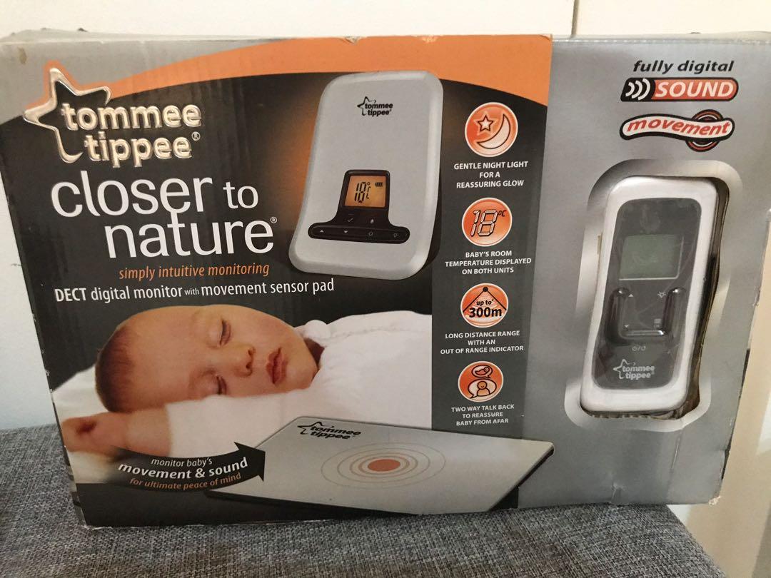 baby monitor with movement sensor