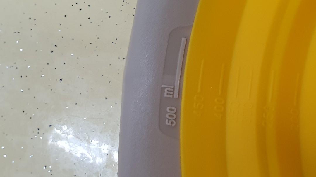 Silicone collapsible water measurement jug, TV & Home Appliances