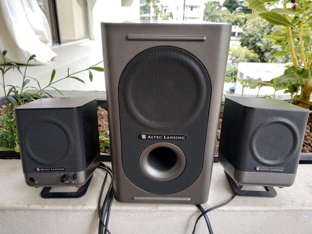 Altec lansing cheap 221 speakers