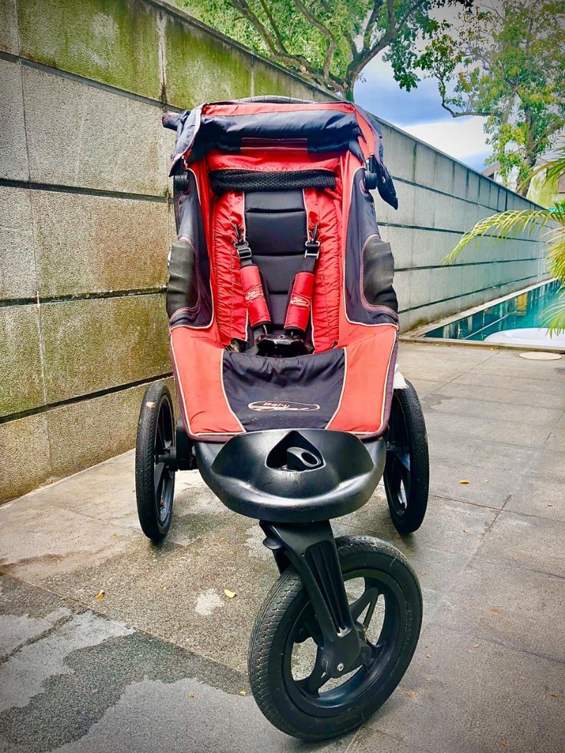 Red jogging stroller discount