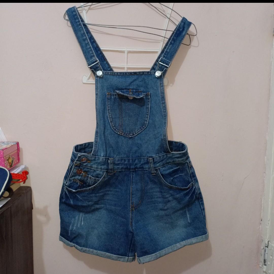 baju jumpsuit levis