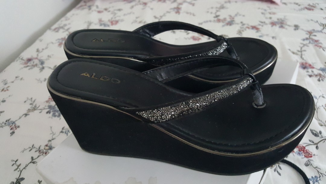 Aldo black clearance wedges