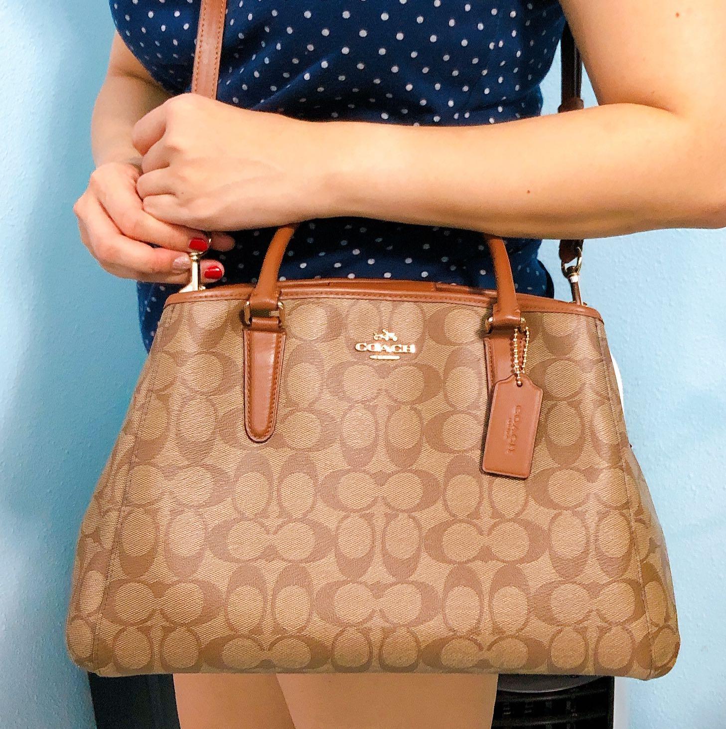 Coach mini margot 2025 carryall