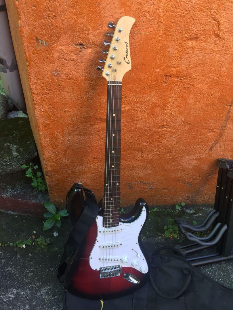Crescent guitar deals