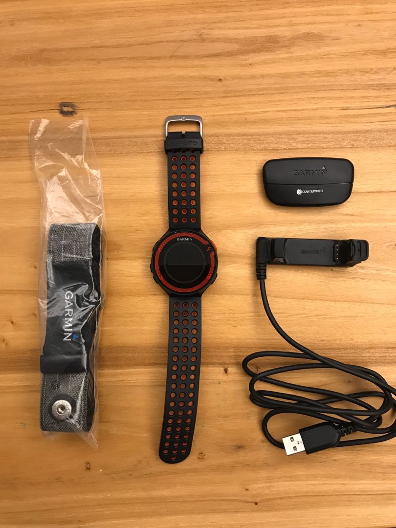 Garmin forerunner 220 shop screen fuzzy