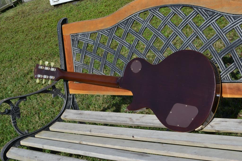 Historic Makeovers Gibson R6 Goldtop, Hobbies & Toys, Music & Media ...