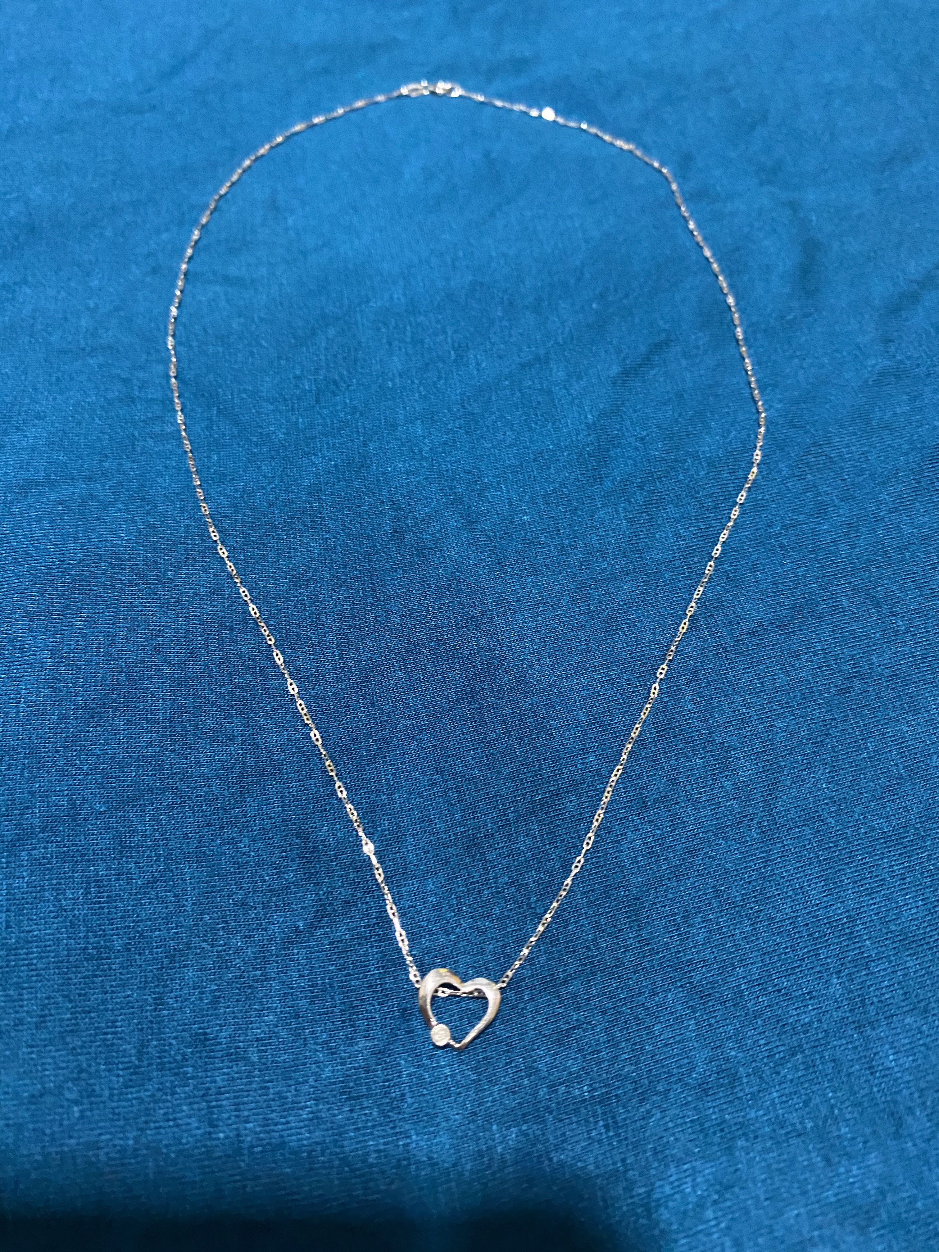 Lazo diamond necklace