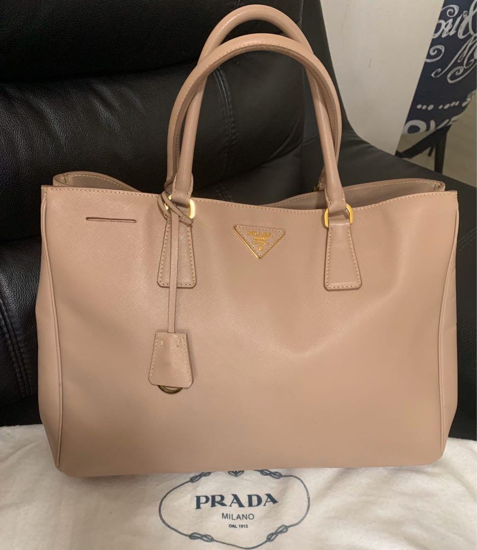 prada large saffiano lux tote