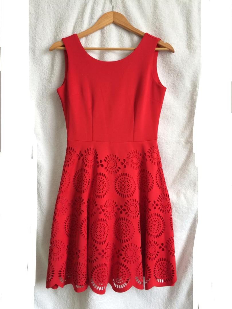 Red Dress Emboss For Christmas Imlek Chinese New Year Cny Valentine Bonusgopay Fesyen Wanita Pakaian Wanita Gaun Rok Di Carousell