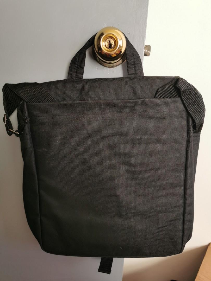 Starbucks Bag (Category: Backpacks) located in Pasig City. Submitted by definedon (Listing ID 270034690, Image 2). Description: This is a limited edition bag that was distributed with the 2009 Starbucks Planner..