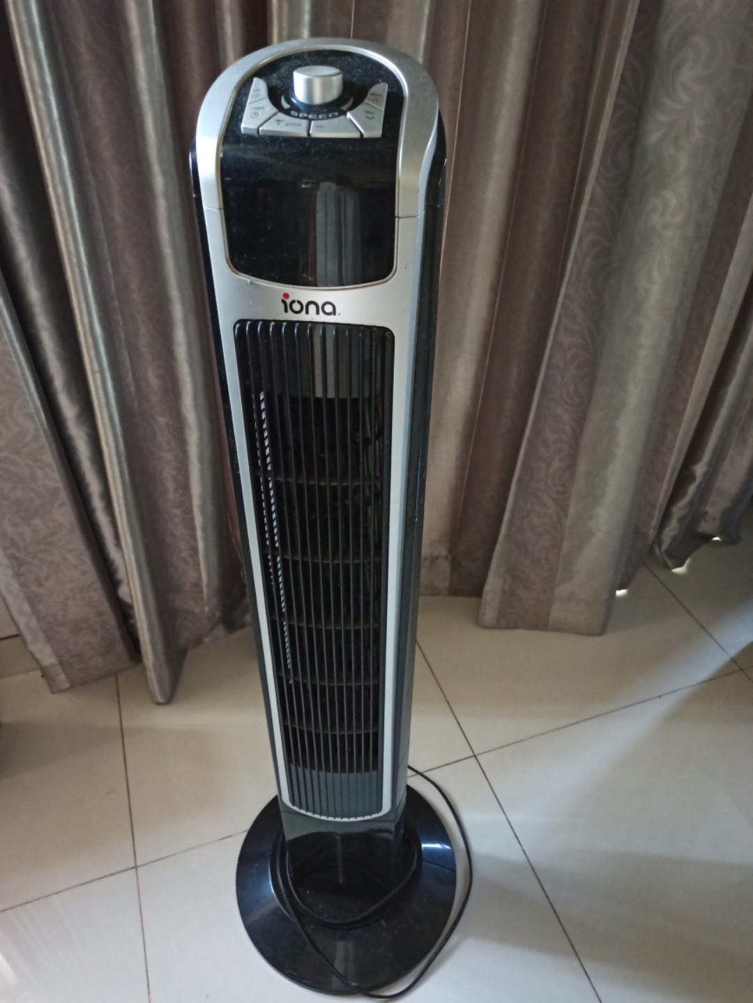 Tower Fan (not working), Furniture & Home Living, Lighting & Fans, Fans