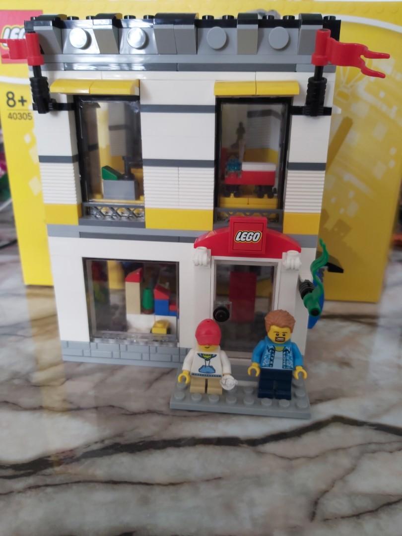 Lego store 2025 40305