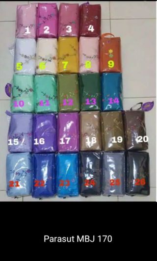 (Kategori: ) berada di . Dikirim oleh pinkpeony1425 (ID iklan 270122812, Gambar 1). Deskripsi: .