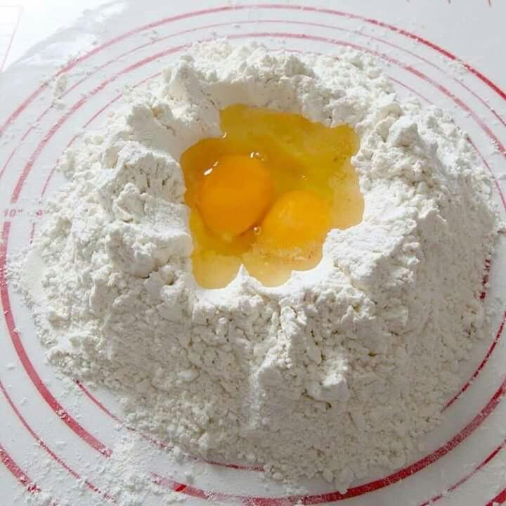 Baking mat sheet (Category: Bakeware) located in Quezon City. Submitted by rigelsfashiononline (Listing ID 270262659, Image 3). Description: Baking mat sheet 60*40cm Php 250.