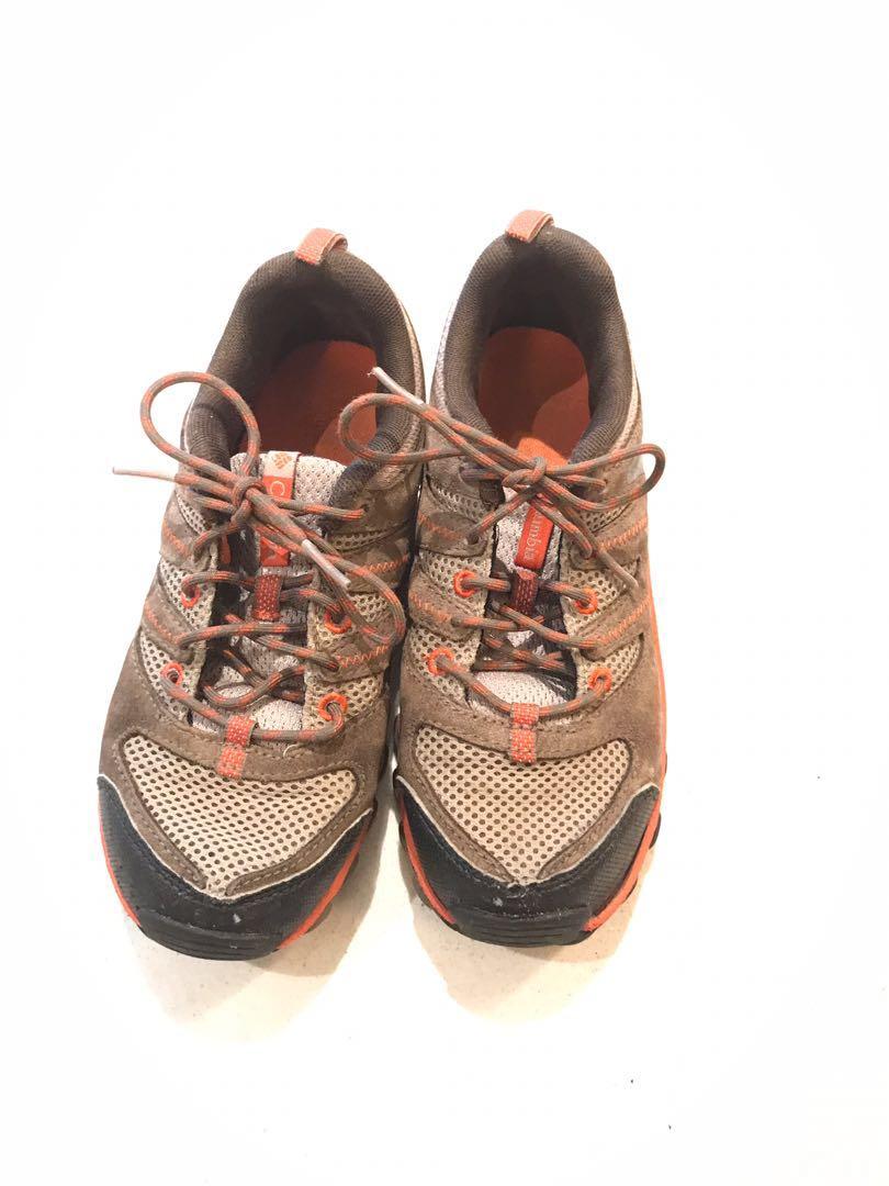 Columbia Hiking Shoes - EUR 34, Babies 