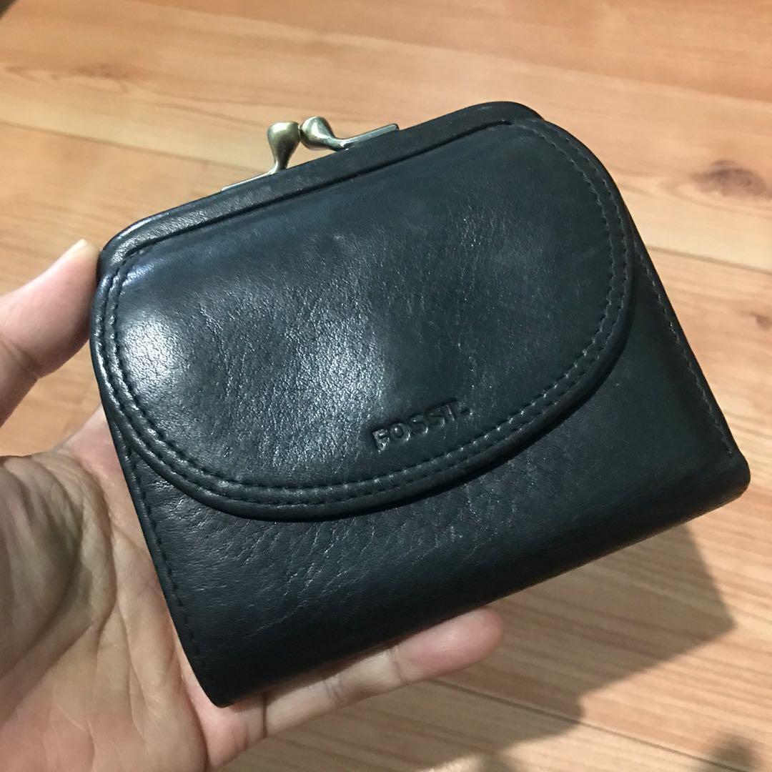 Fossil shop kisslock wallet