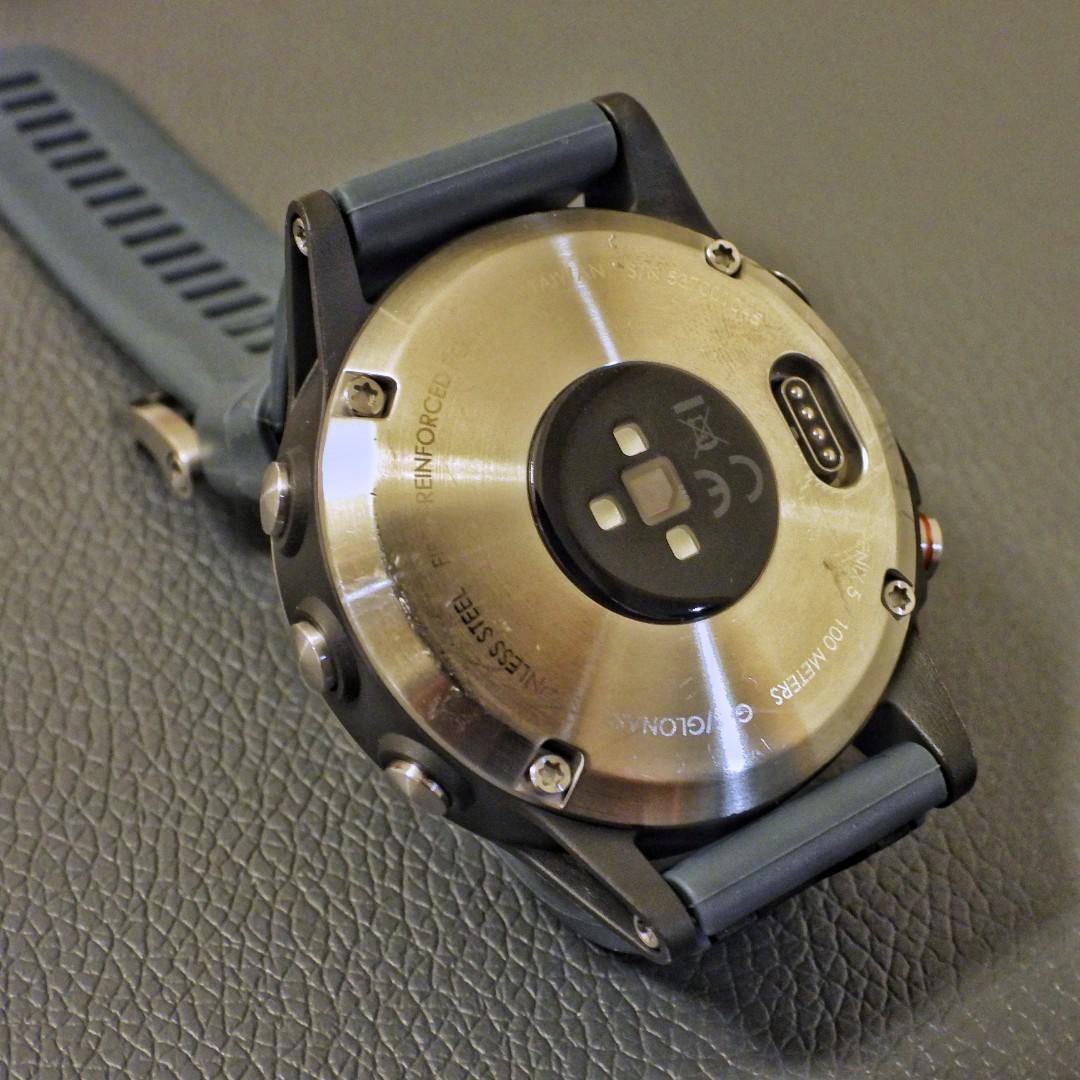 Garmin Fenix 5 Silver Granite Blue 3 straps Condition 8 10
