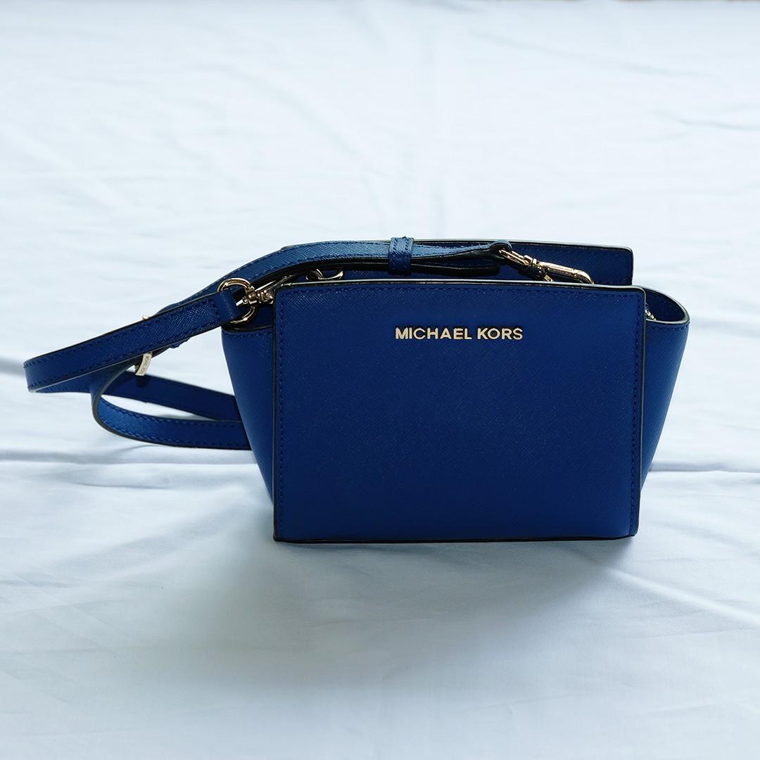 MICHAEL KORS Electric Blue Selma Mini Sling Bag Women s Fashion