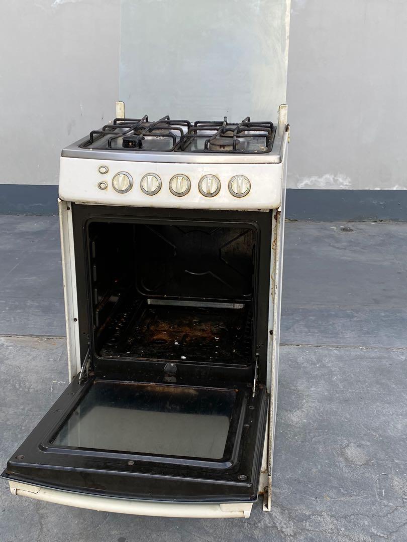 Midea 4 Burner Gas stove, TV & Home Appliances, Kitchen Appliances