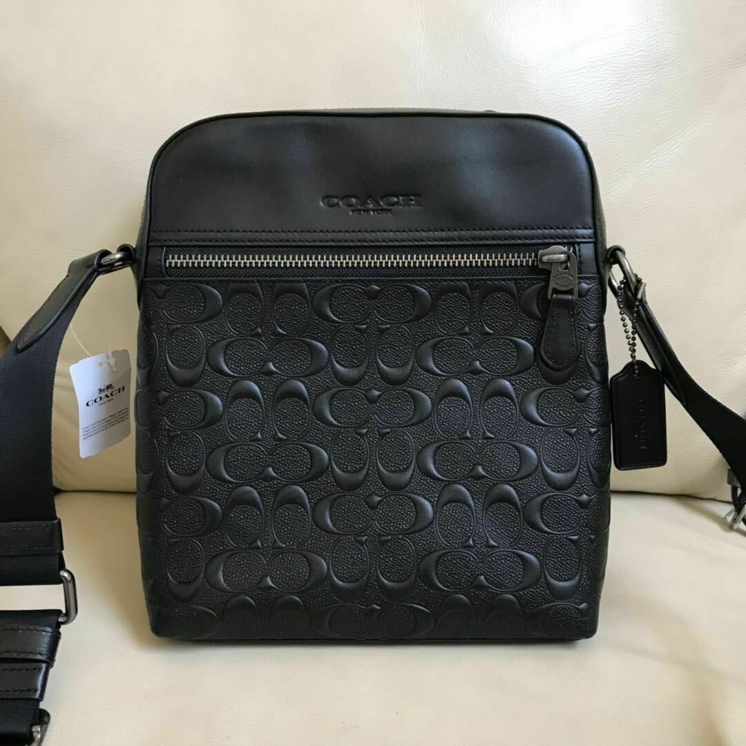 coach houston flight bag in signature leather