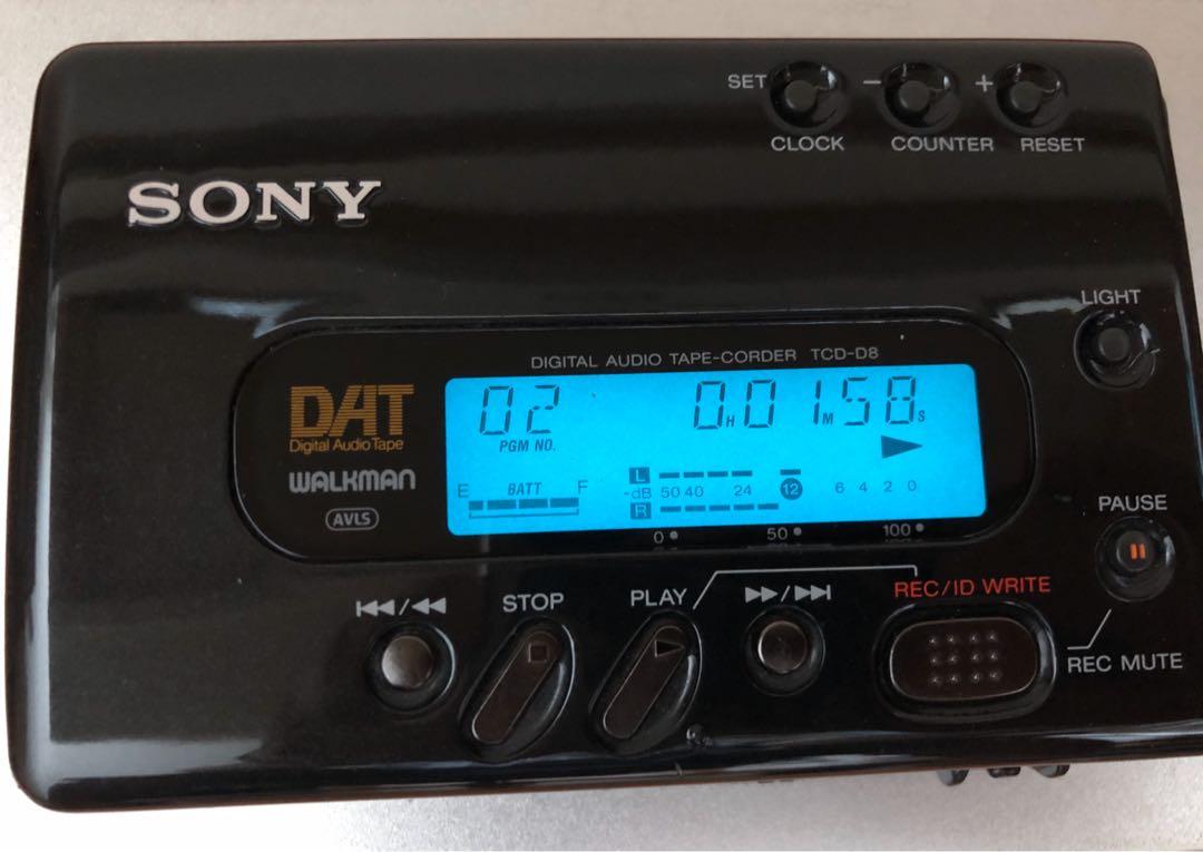 Sony DAT Walkman TCD-D8, 音響器材, 可攜式音響設備- Carousell