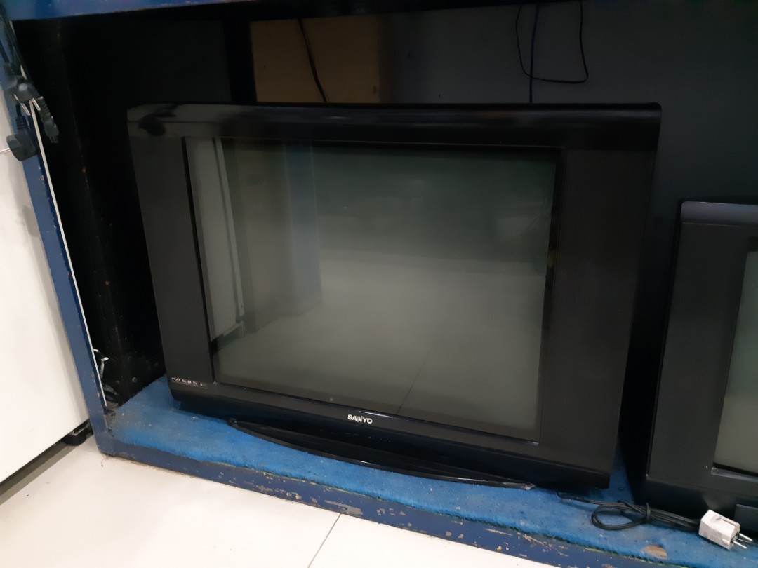 Tv tabung 29' Sanyo Flat Slim TV, casing kilat, mesin ori, Elektronik