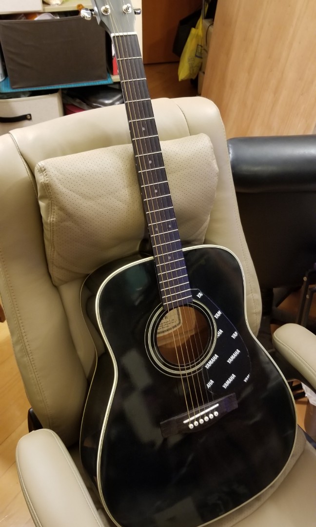 yamaha-fg-412-bl-guitar-carousell