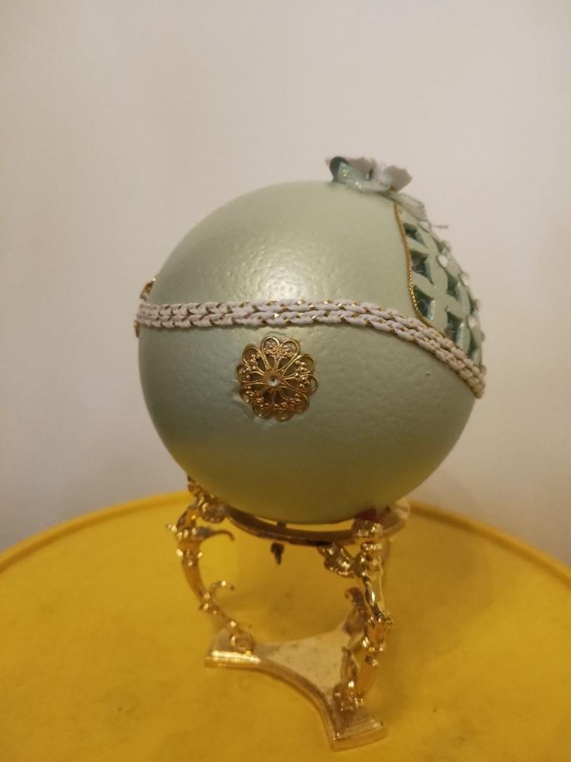 Beautiful Jewellery real Ostrich egg display, Everything Else on Carousell
