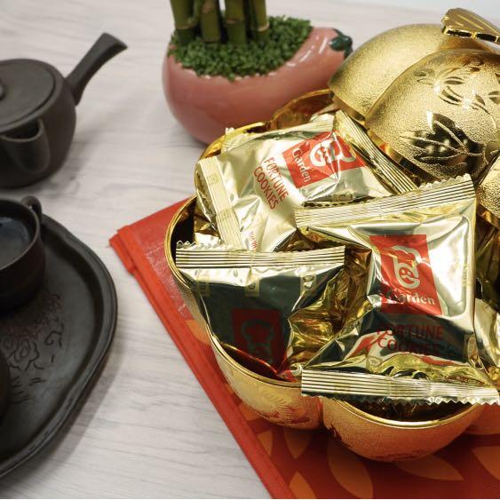 Garden Fortune Cookies Gift Box 30 pcs, Food & Drinks, Gift Baskets