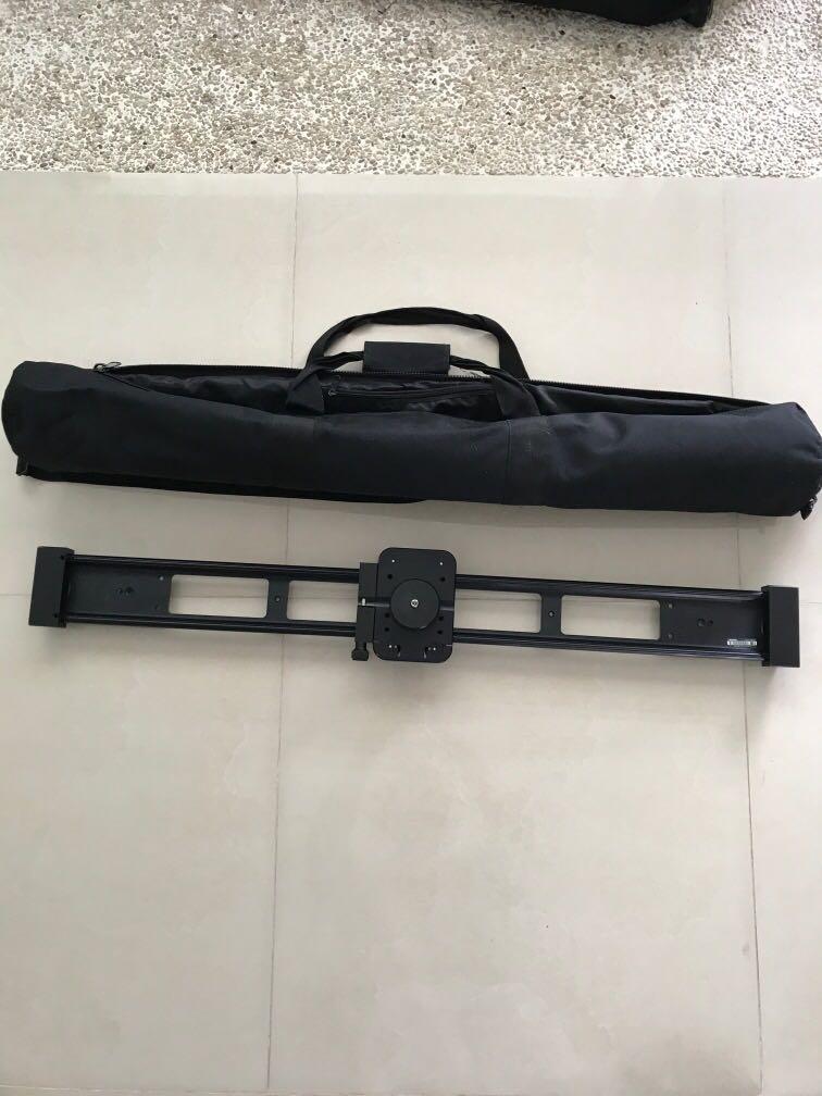 Kessler Pocket Dolly Basic (Category: Tripods & Monopods) located in Singapore. Submitted by fotoartitude (Listing ID 270344107, Image 1). Description: .