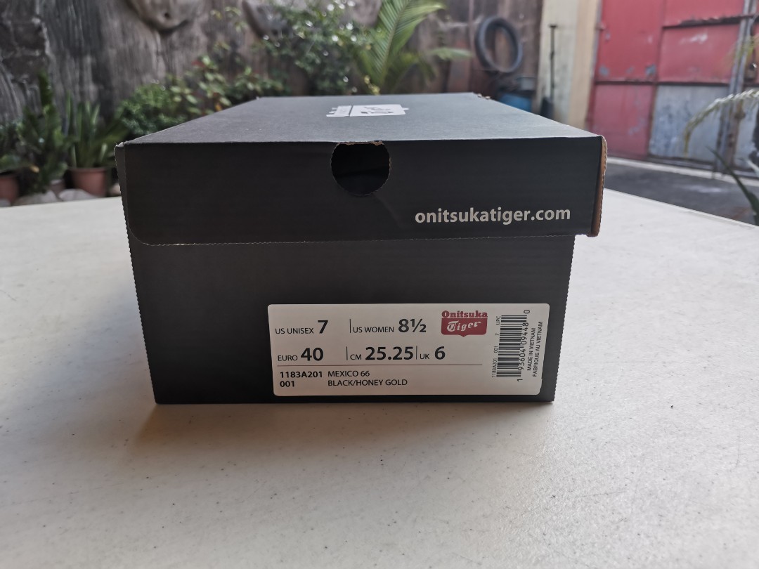 onitsuka tiger box