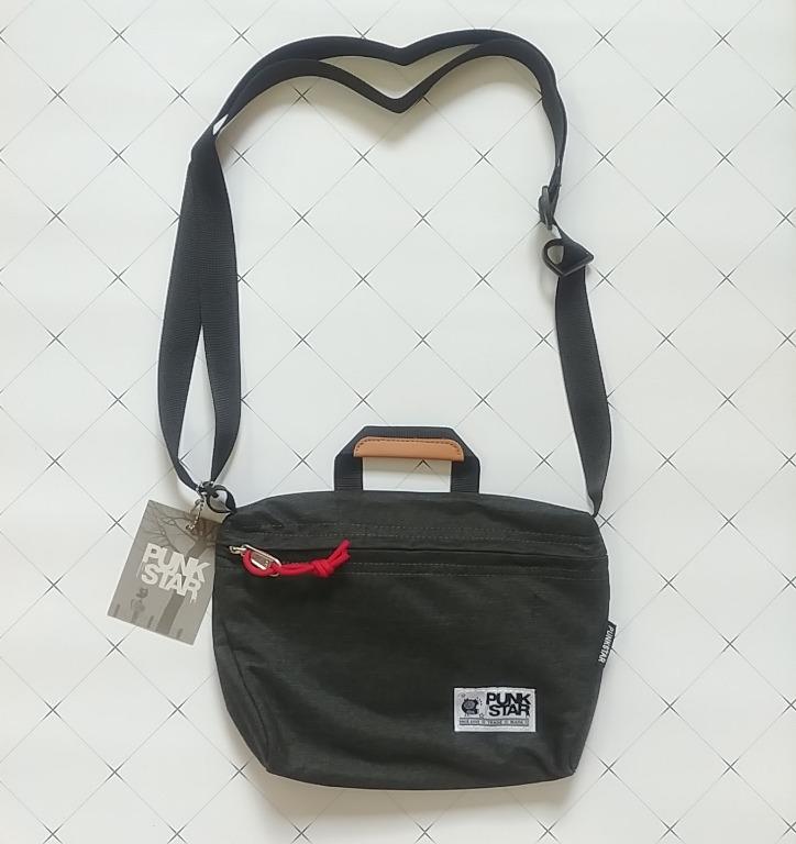 punk star sling bag