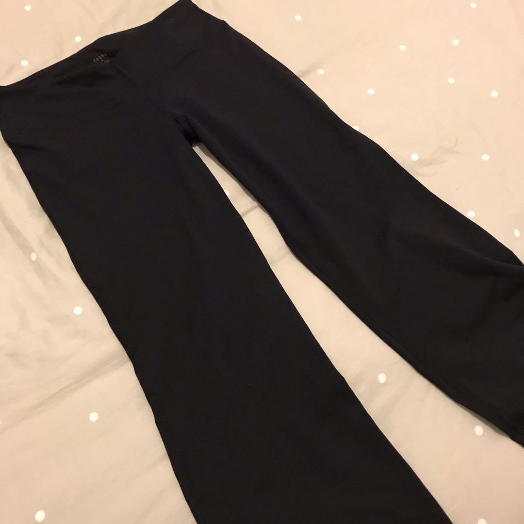 black capri yoga pants