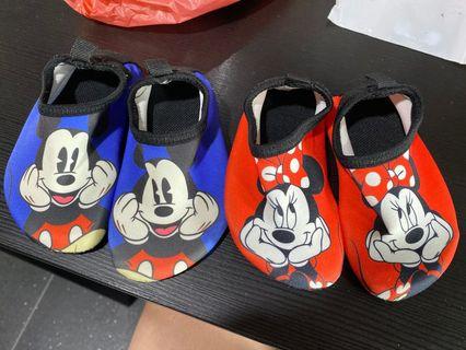 Beach Shoes Mickey & Minnie