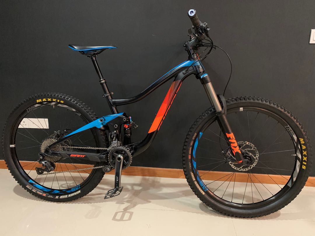 2017 Giant Trance 2 LTD Sports Equipment Bicycles Parts