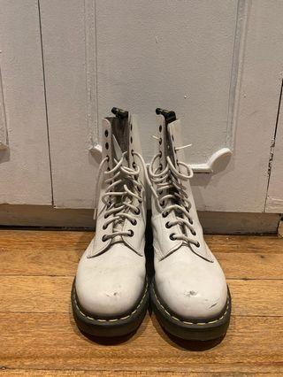 Authentic Vintage Dr.Martens Boots