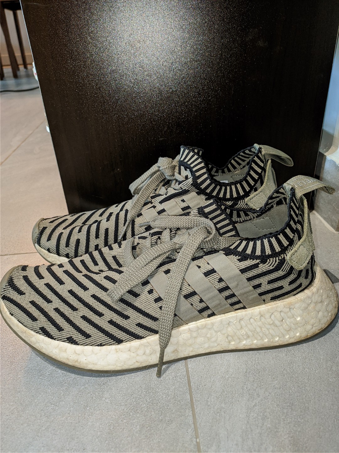 Adidas nmd 2025 r2 olive black