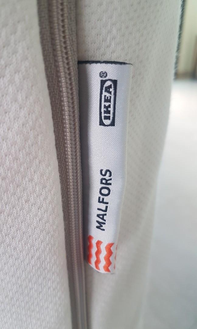 White malfors shop medium firm