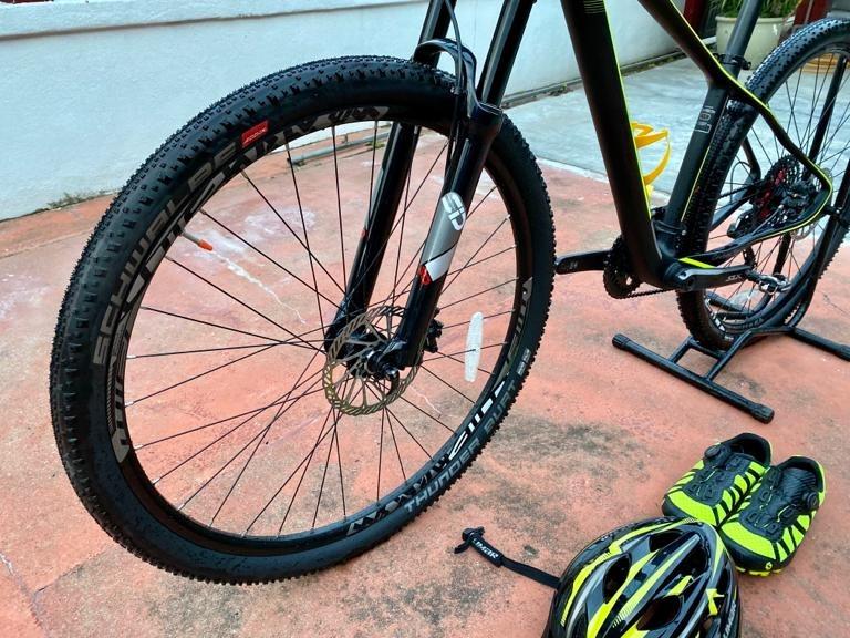 Mountain Bike MTB TRS Matrix Carbon 29er Sports Equipment