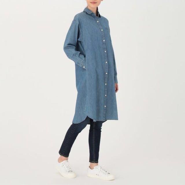 Muji Denim Chambray Shirt Dress, Women's Fashion, Tops, Sleeveless on  Carousell